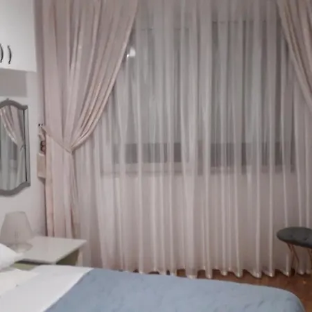 Lili50 Apartment